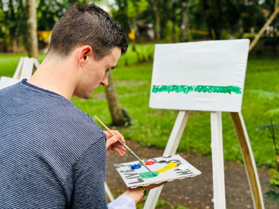 Rwanda Art Experience: Live Painting and Nature-Inspired Creativity