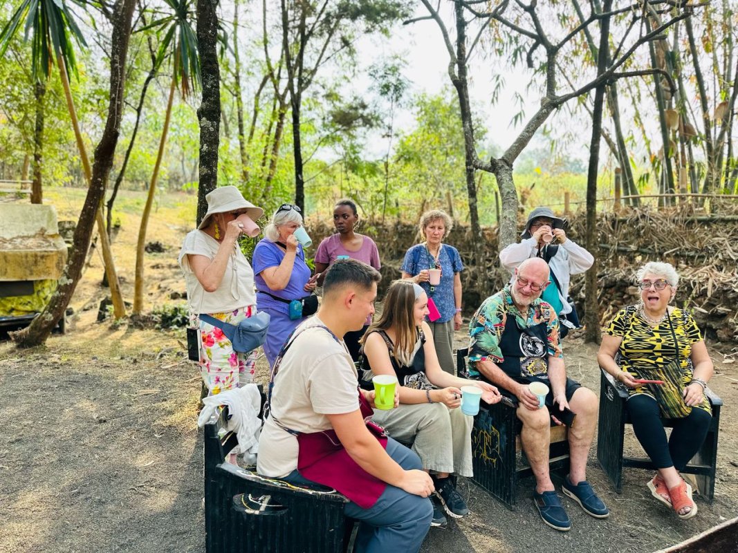 Banana Beer Experience – A Taste of Rwandan Heritage